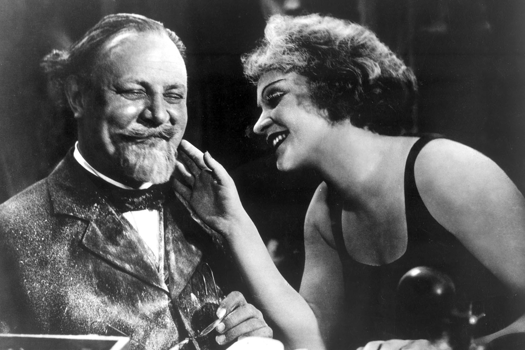 Inspira Von Sternberg Mais Aussi Visconti
