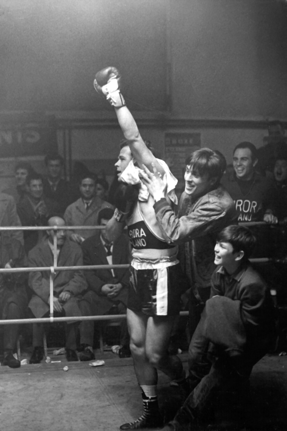 Rocco © 1960 TF1 Foto: ARTE France Honorarfreie Verwendung nur im Zusammenhang mit genannter Sendung und bei folgender Nennung "Bild: Sendeanstalt/Copyright". Andere Verwendungen nur nach vorheriger Absprache: ARTE-Bildredaktion, Silke Wölk Tel.: +33 3 881 422 25, E-Mail: bildredaktion@arte.tv