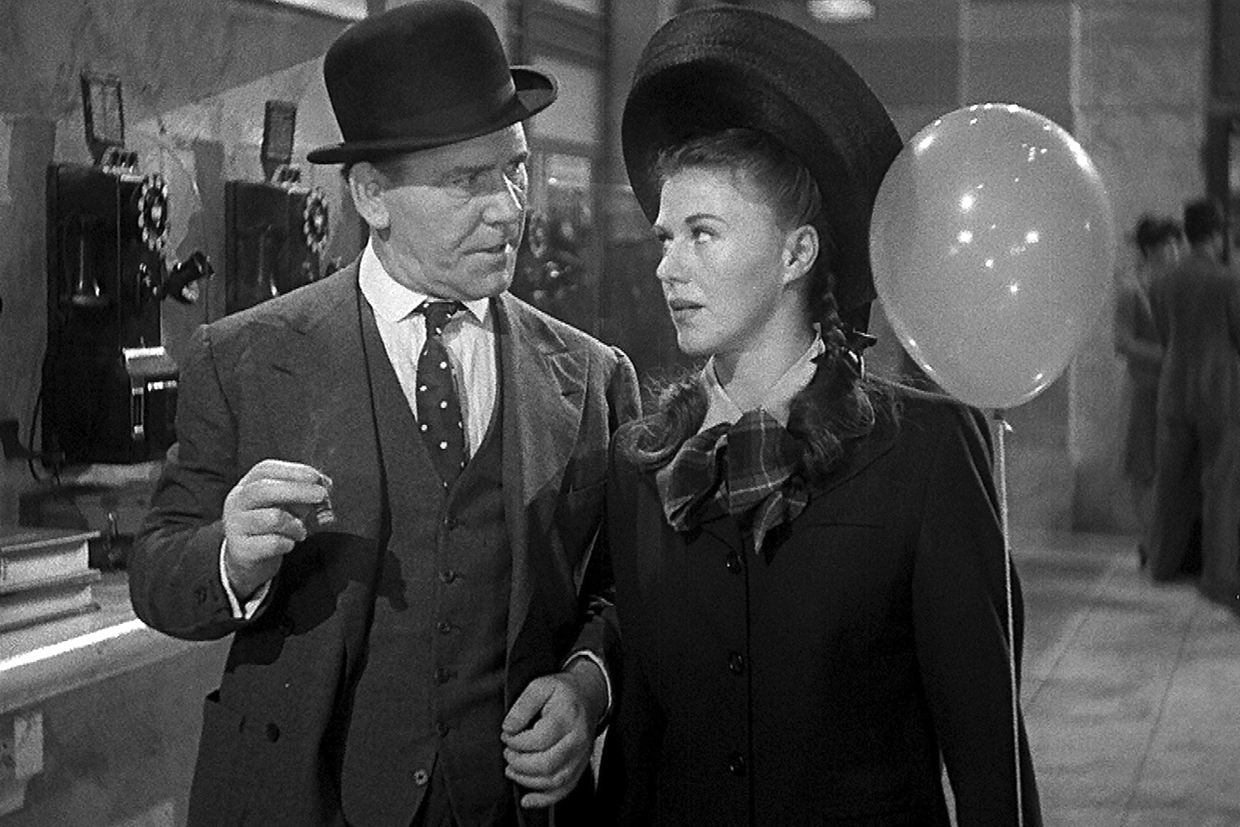 Ginger Rogers dans © EMKA Universal Studios 1942 Foto: ZDF Honorarfreie Verwendung nur im Zusammenhang mit genannter Sendung und bei folgender Nennung "Bild: Sendeanstalt/Copyright". Andere Verwendungen nur nach vorheriger Absprache: ARTE-Bildredaktion, Silke Wölk Tel.: +33 3 881 422 25, E-Mail: bildredaktion@arte.tv