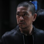 Hitoshi Matsumoto sur le tournage de son nouveau film Scabbard Samurai.