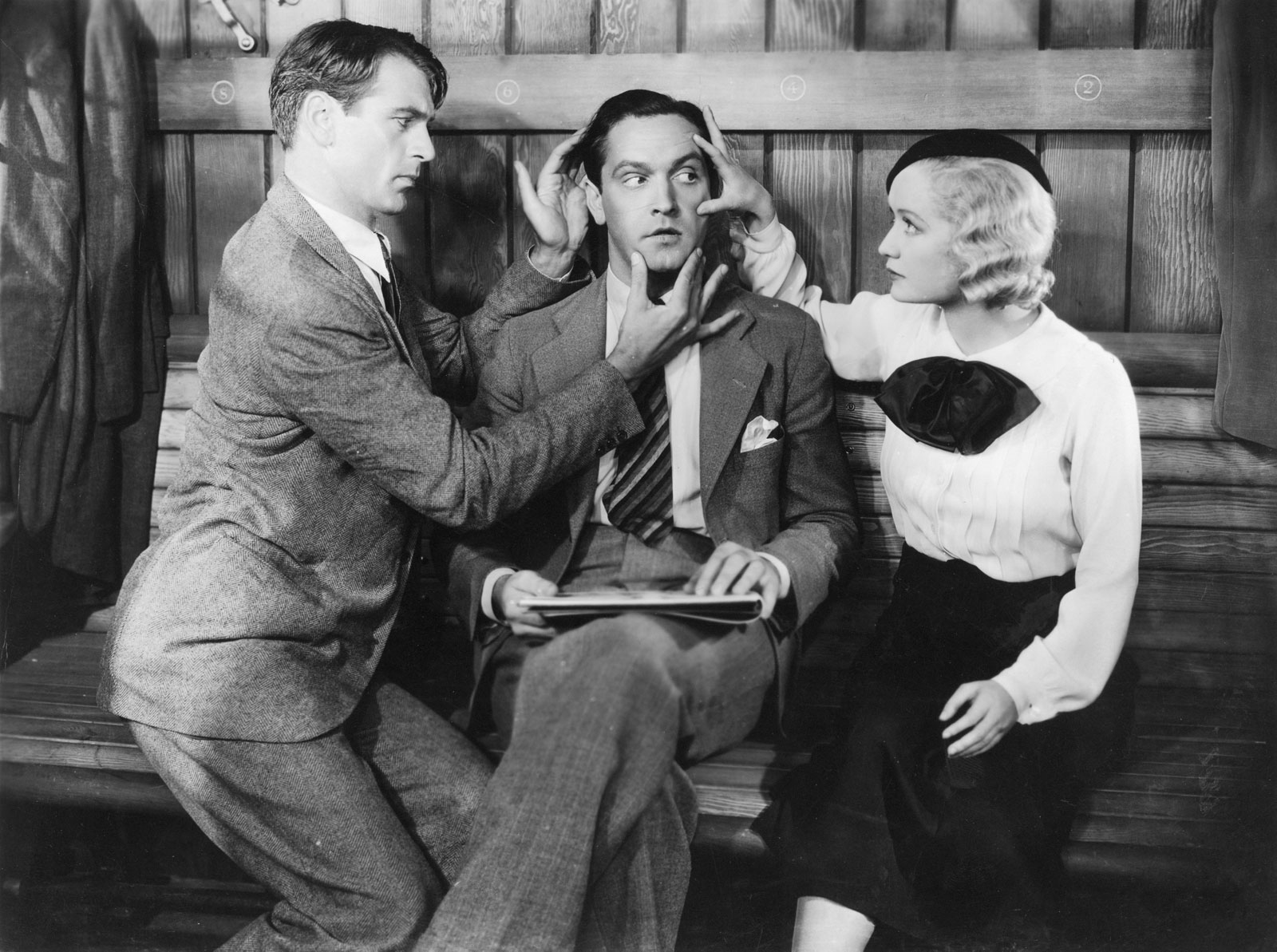 Sérénade à trois (1933) Sérénade à trois (1933)