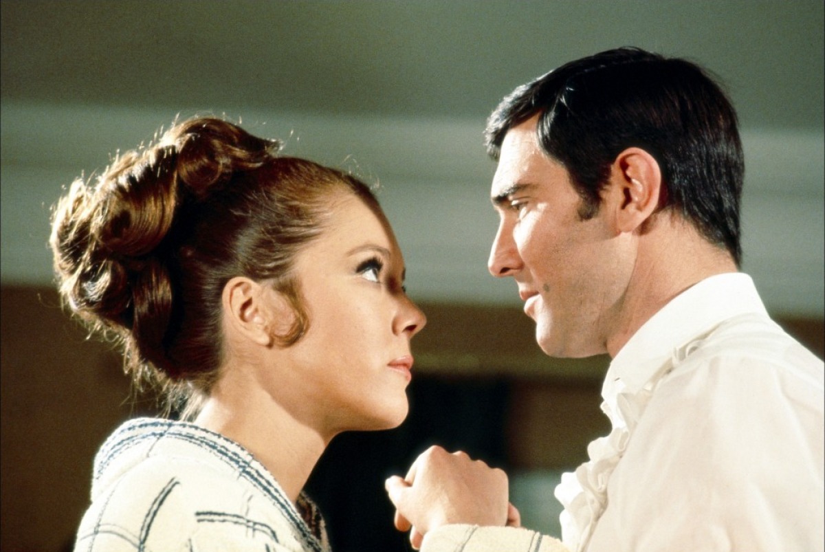 Au service secret de sa majesté (1969) Au service secret de sa majesté (1969)