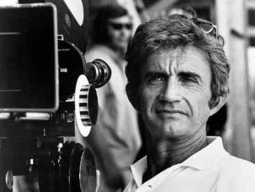 Blake Edwards sur le tournage de Top Secret en 1974