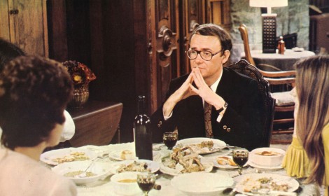 Buck Henry dans Taking Off de Milos Forman