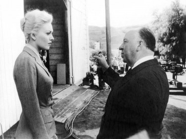 Kim Novak et Alfred Hitchcock sur le tournage de Sueurs froides