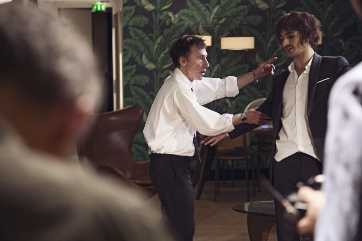 Bertrand Bonello et Hamza Meziani sur le tournage de sur le tournage de Nocturama, août 2015 © Xavier Lambours