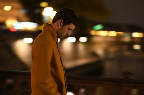 Tom Mercer dans Synonymes de Nadav Lapid © guy-ferrandis-sbs-films-1024x679