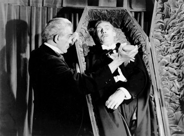 Boris Karloff et John Carradine dans La Maison de Frankenstein