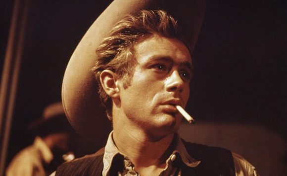 James Dean dans Géant de George Stevens