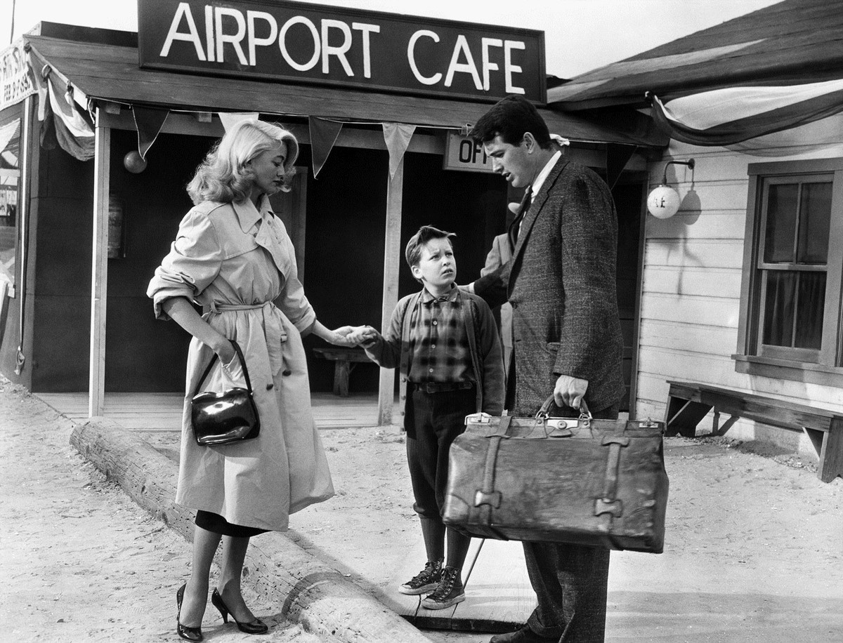 Dorothy Malone et Rock Hudson dans La Ronde de l'aube