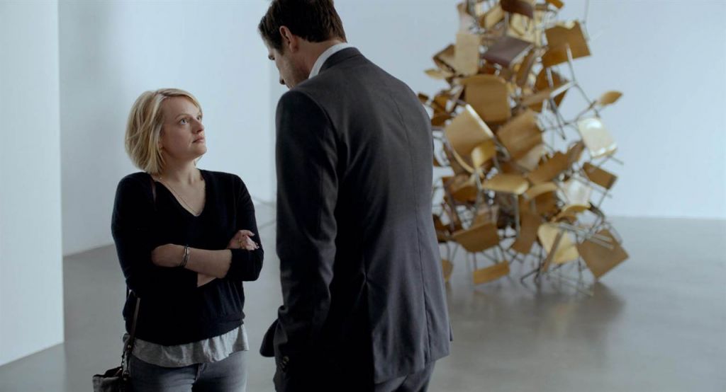 Elisabeth Moss et Claes dans The Square