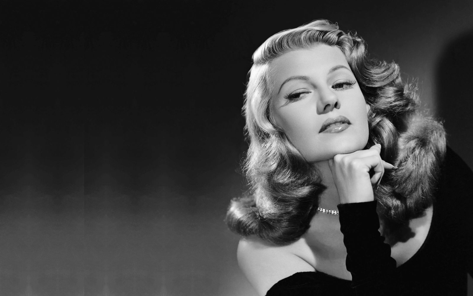 Rita Hayworth dans Gilda de Charles Vidor