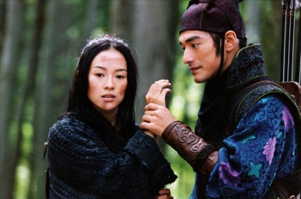 Zhang Ziyi et Takeshi Takeshiro dans Le Secret des poignards volants