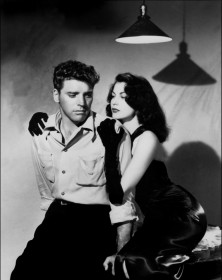 Burt Lancaster et Ava Gardner dans Les Tueurs